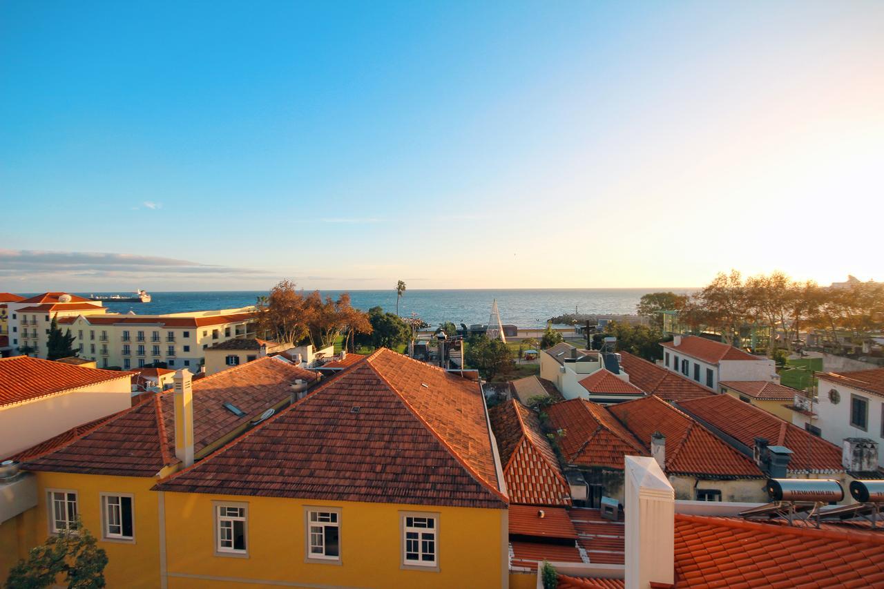 فونشال Old Town Apartment Sea View المظهر الخارجي الصورة