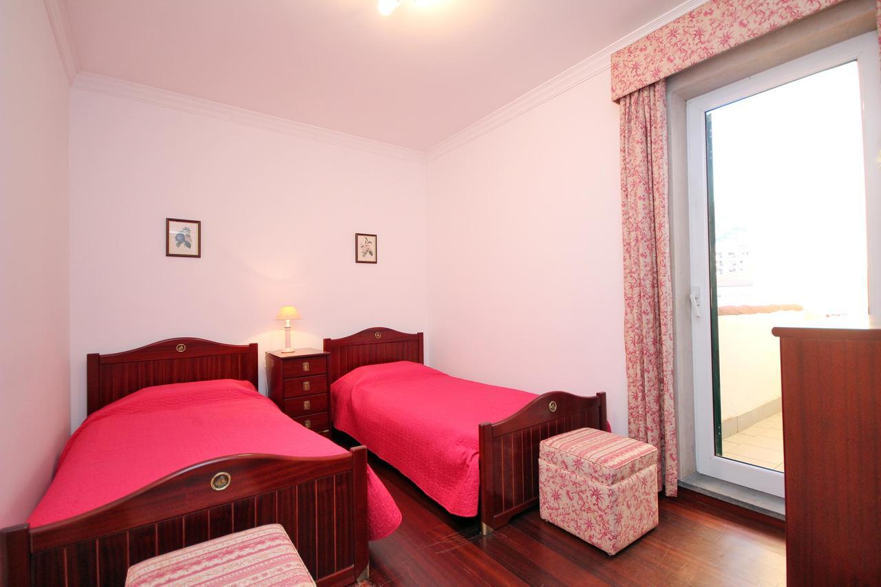فونشال Old Town Apartment Sea View المظهر الخارجي الصورة