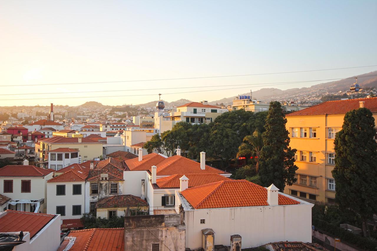 فونشال Old Town Apartment Sea View المظهر الخارجي الصورة