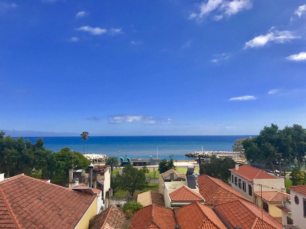 فونشال Old Town Apartment Sea View المظهر الخارجي الصورة